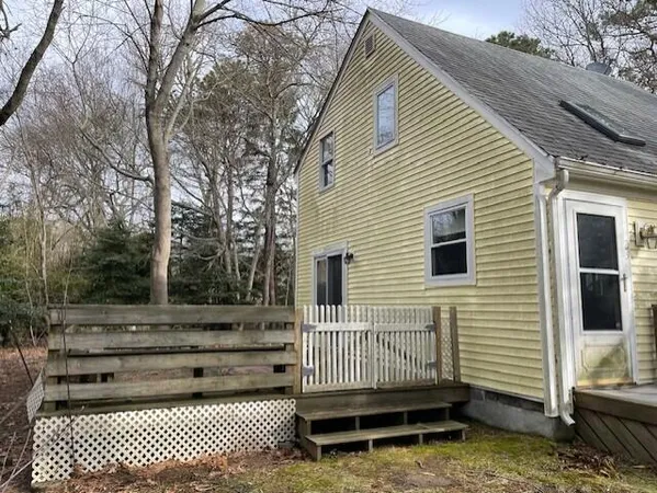 $460,000 | 23 Captain Baker Road, Marstons Mills, MA 02648