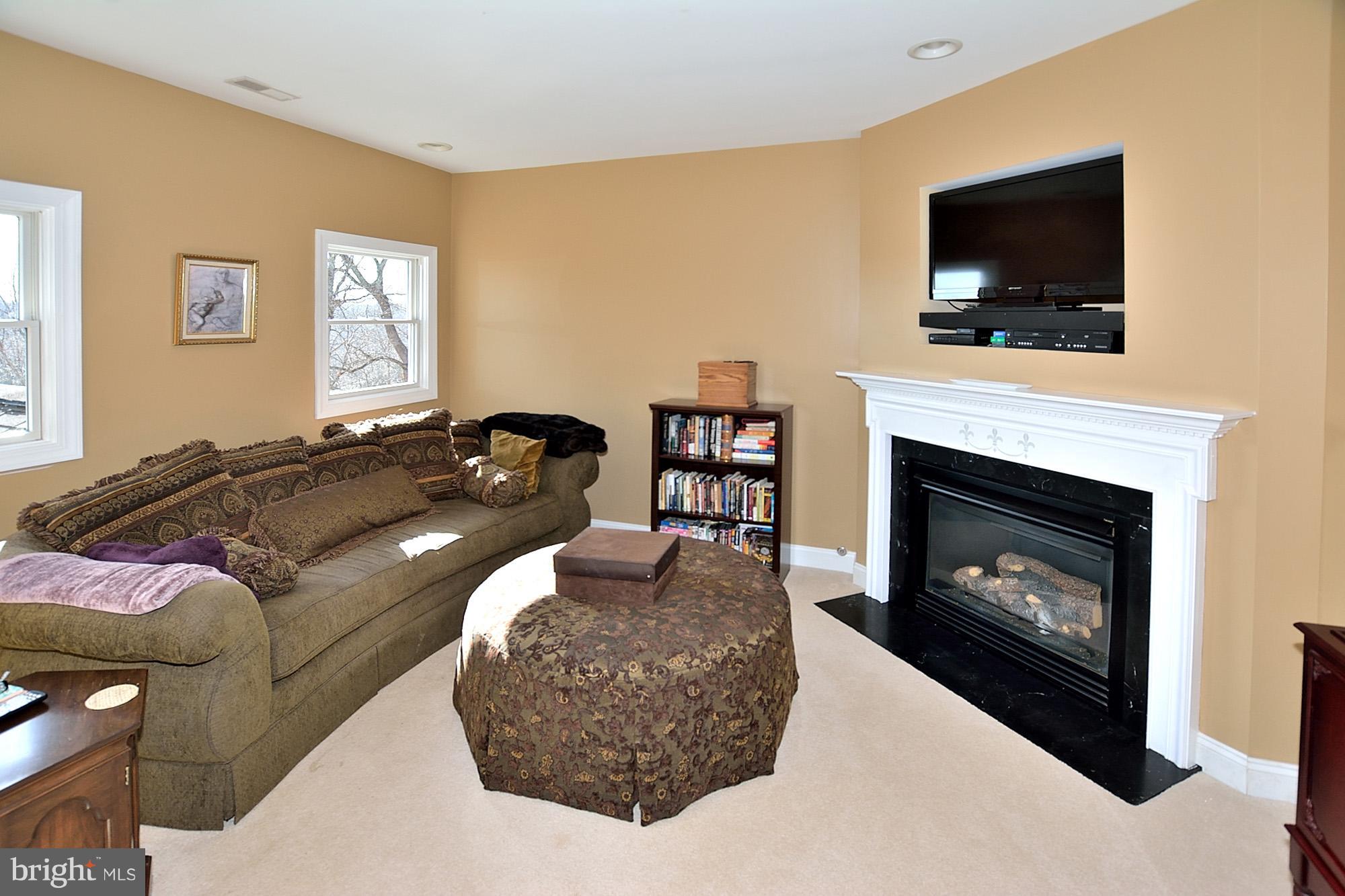 7929 River Mill Road Marshall, VA 20115 - Photo 18 of 30 Bedroom (Master)
