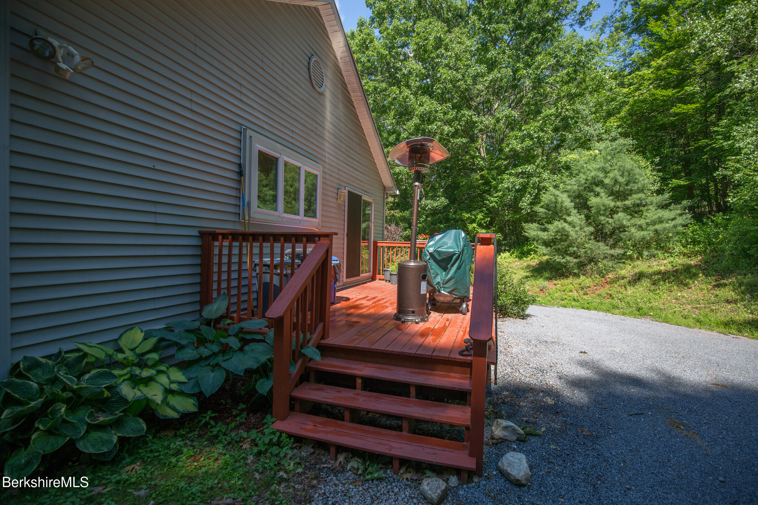 120 North Hoosac Road Williamstown, MA 01267 - Photo 33 of 47 vincentcarusophotography_120NHoosac_2026