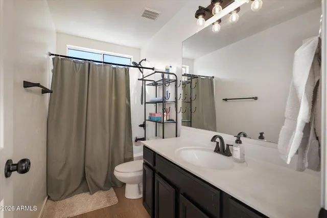 $488,500 | 1383 South Pheasant Drive, Gilbert, AZ 85296