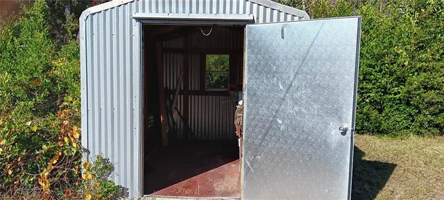 a view of outdoor space