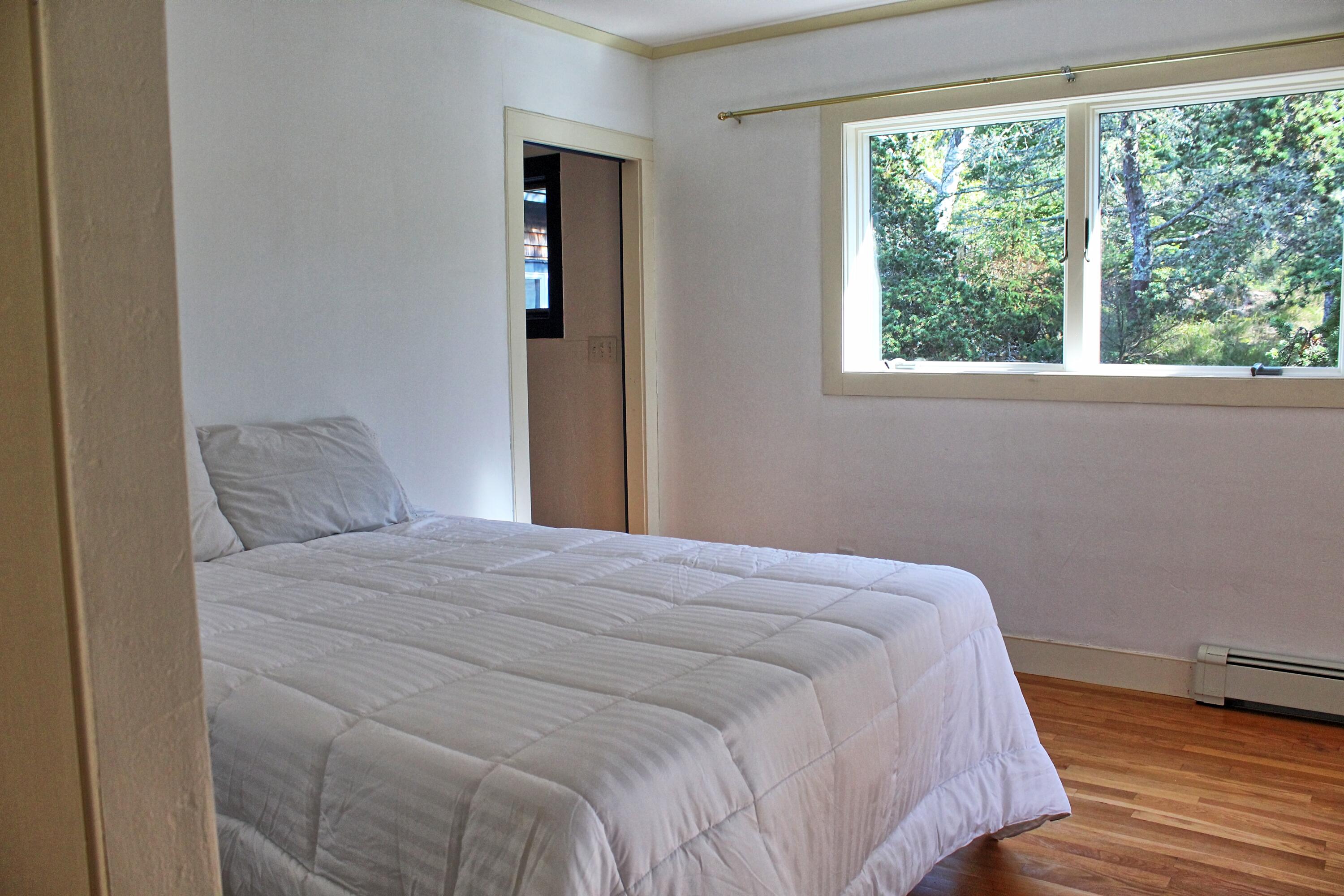 665 Corea Road Corea, ME 04624 - Photo 23 of 46 1st Floor Master Suite