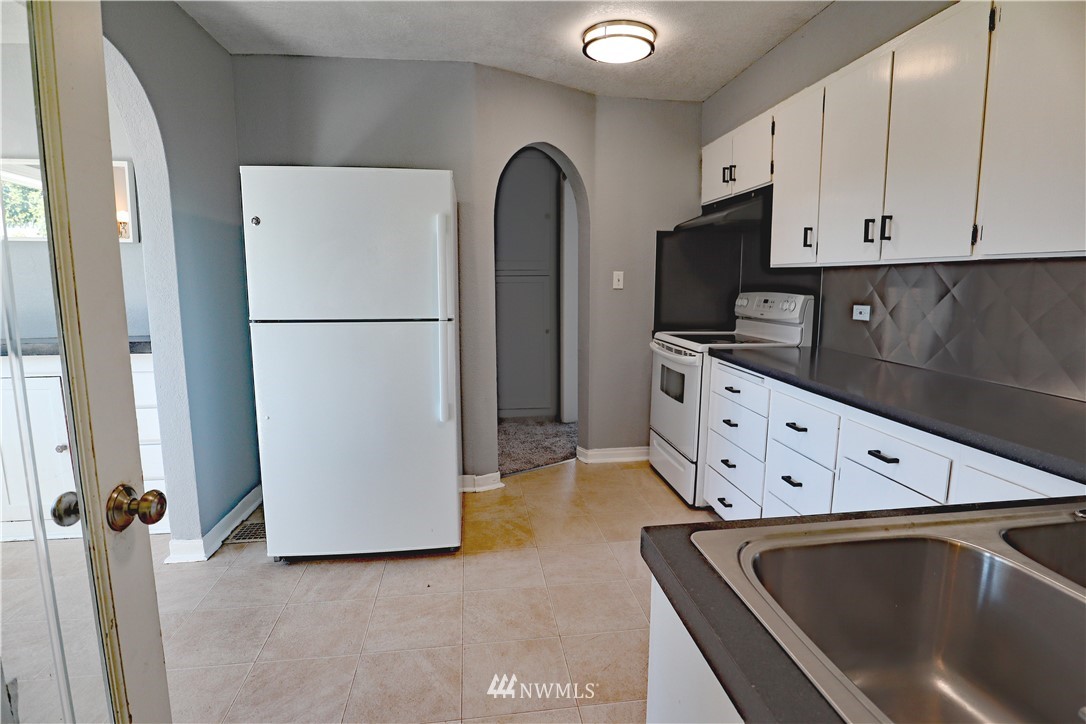 1916 Harding Road Aberdeen, WA 98520 - Photo 12 of 26 Gallery Image 12