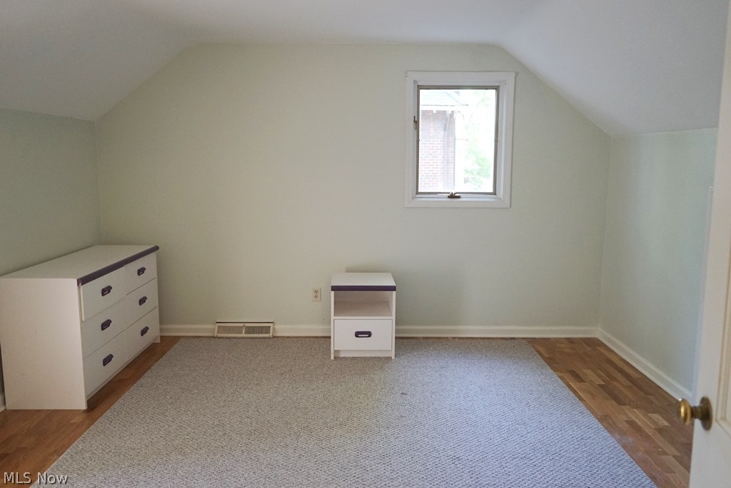 2314 Lamberton Road Cleveland, OH 44118 - Photo 21 of 25