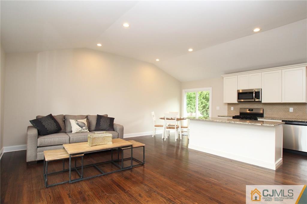 27 Gulf Road East Brunswick, NJ 08816 - Photo 14 of 25 Gallery Image 14
