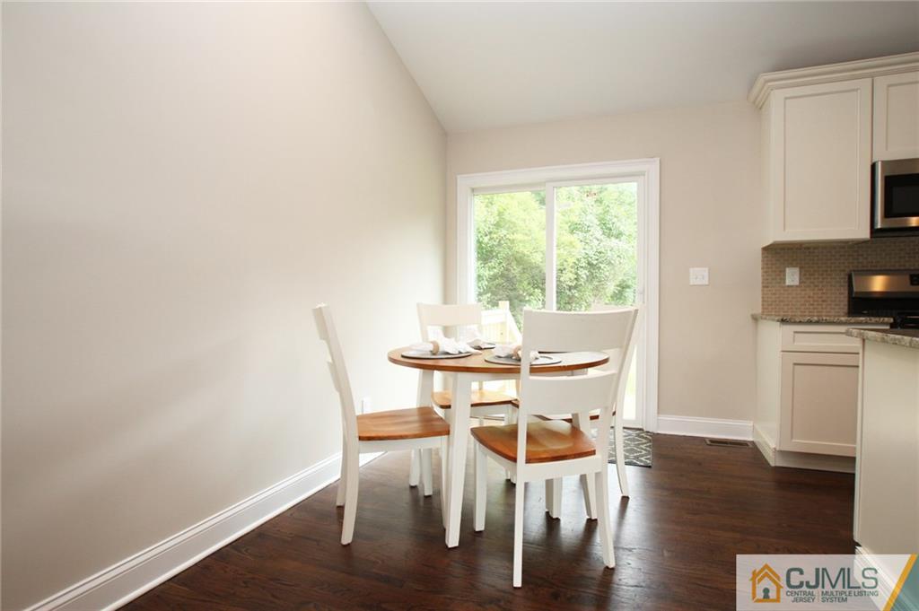 27 Gulf Road East Brunswick, NJ 08816 - Photo 19 of 25 Gallery Image 19