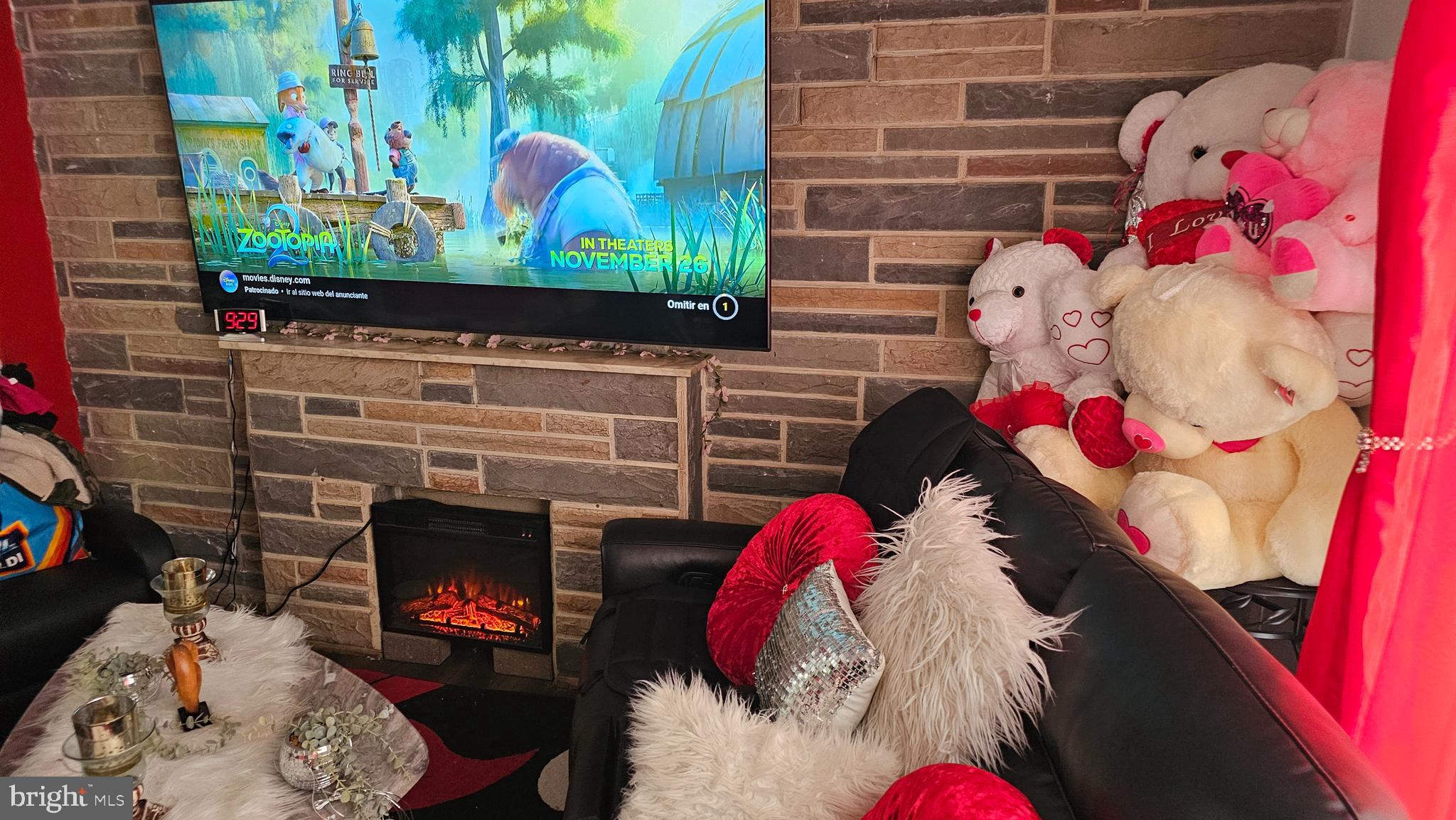 4254 O Street Philadelphia, PA 19124 - Photo 24 of 29 a room with toys and a fireplace