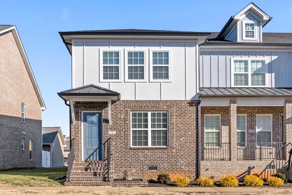 $2,500 | 132 Savannah Avenue, Pleasant View, TN 37146