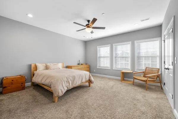 $2,500 | 132 Savannah Avenue, Pleasant View, TN 37146