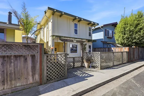 $1,349,800 | 106 Winfield Way, Aptos, CA 95003