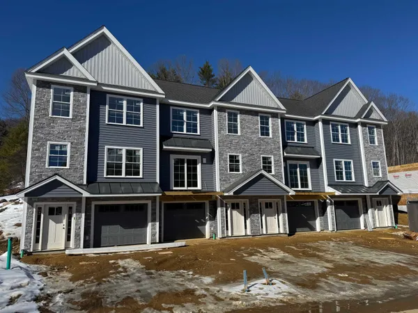 $424,000 | 87 Kearsarge Lane, Tilton, NH 03276