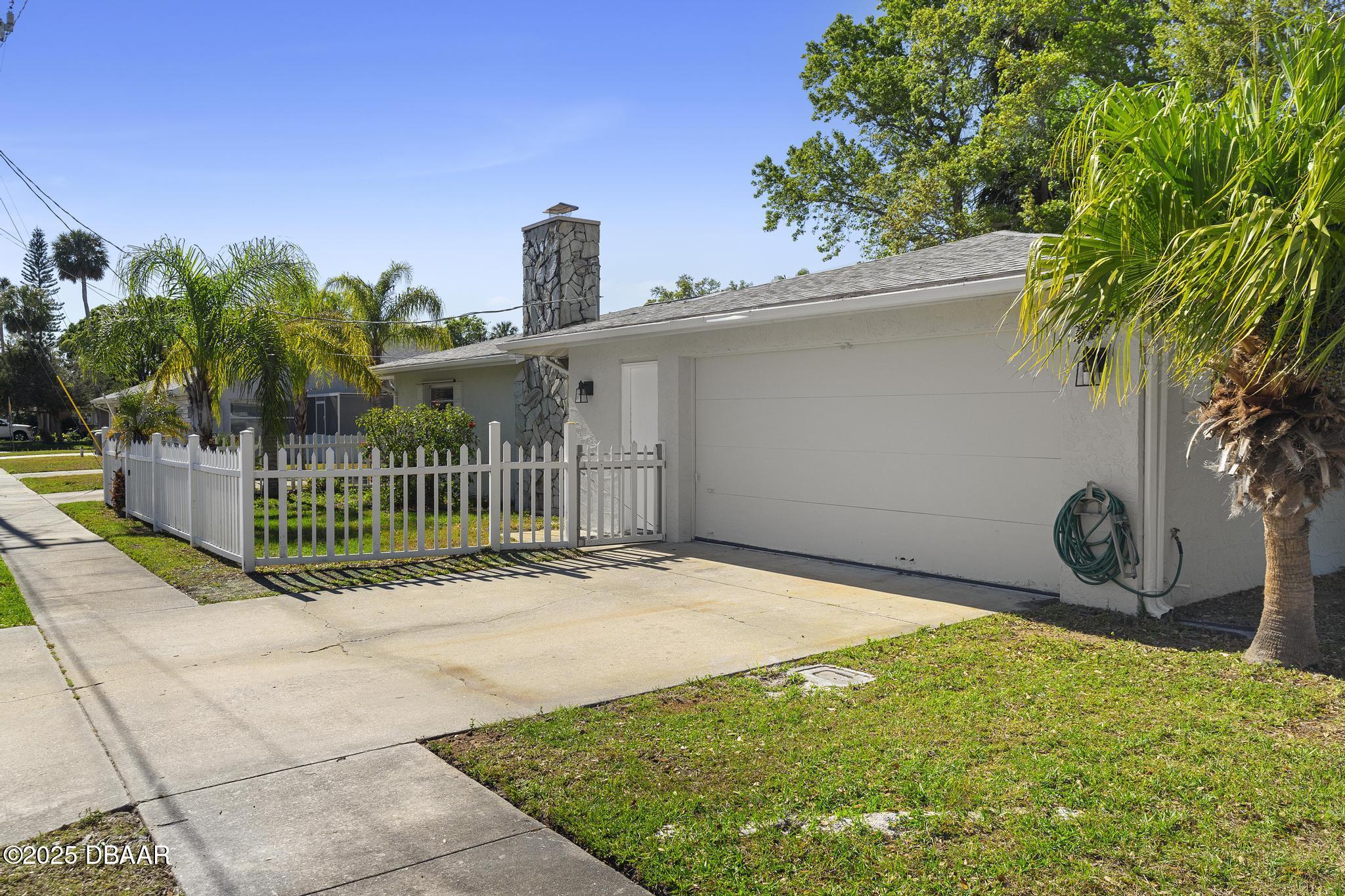 1254 Mardrake Road Daytona Beach, FL 32114 - Photo 8 of 62 1254 Mardrake Rd, Daytona Beach, Florida