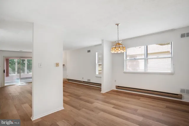 $2,200 | 327 Concord Court, Little Egg Harbor, NJ 08087