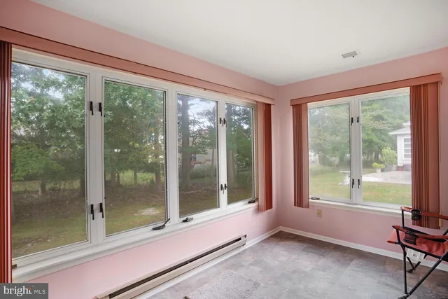 $2,200 | 327 Concord Court, Little Egg Harbor, NJ 08087