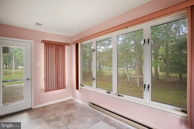 $2,200 | 327 Concord Court, Little Egg Harbor, NJ 08087