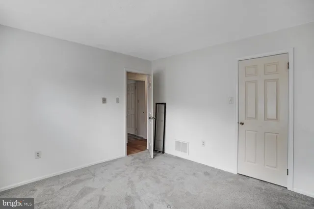 $2,200 | 327 Concord Court, Little Egg Harbor, NJ 08087