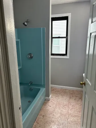 $2,600 | 51 Glendale Street, Unit 1, Everett, MA 02149