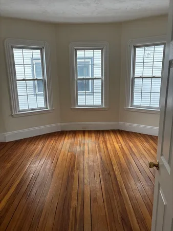 $2,600 | 51 Glendale Street, Unit 1, Everett, MA 02149