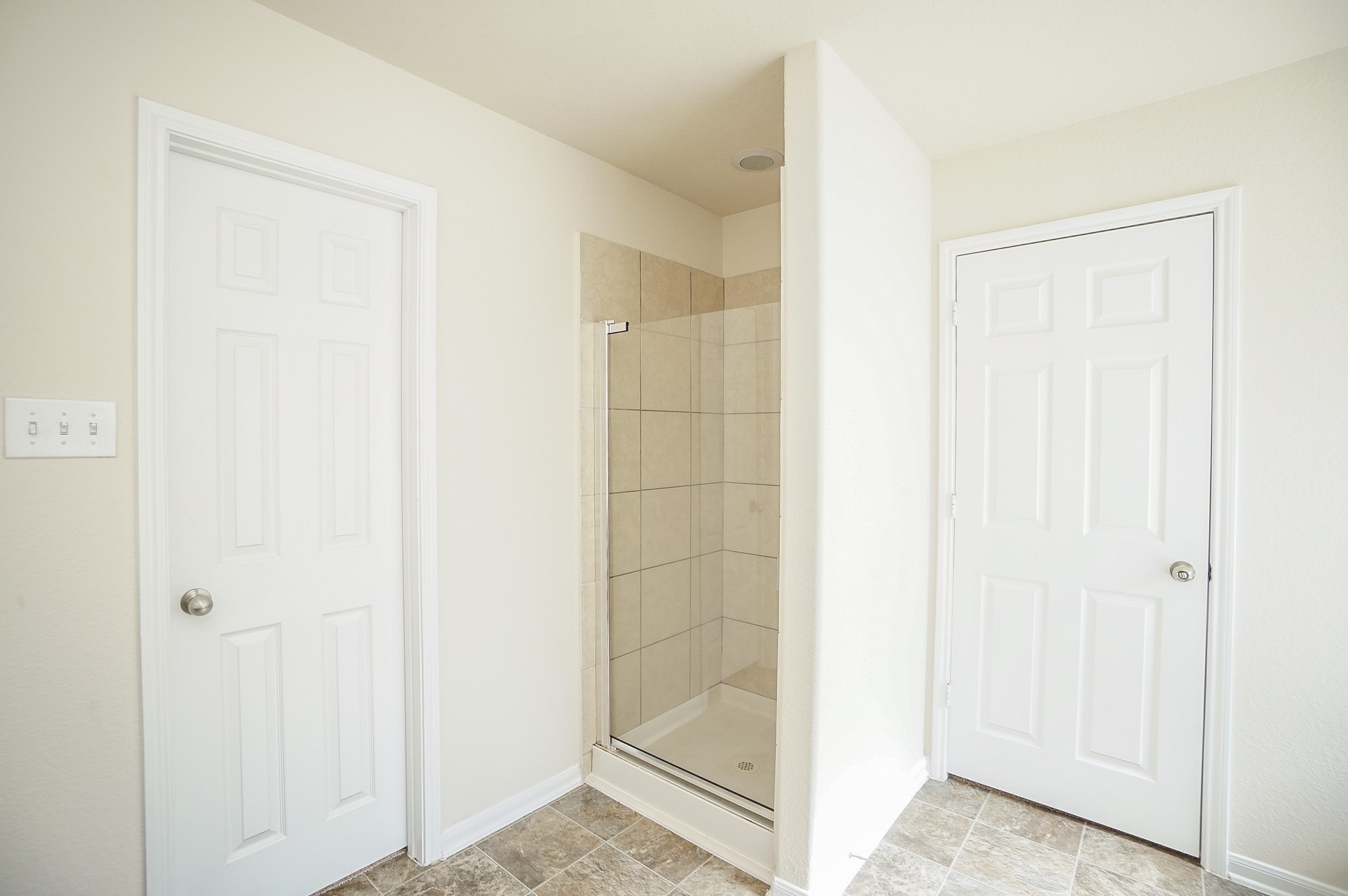 4822 Gingham Check Court Katy, TX 77449 - Photo 24 of 30 a view of bathroom with shower