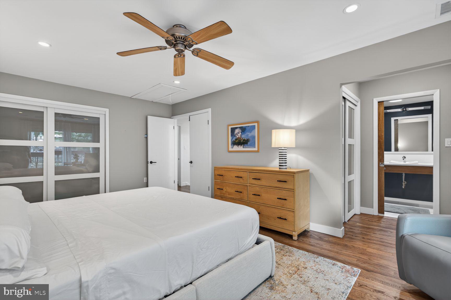 11131 Saffold Way Reston, VA 20190 - Photo 12 of 25