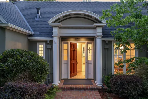 $2,495,000 | 132 Caperton Avenue, Piedmont, CA 94611
