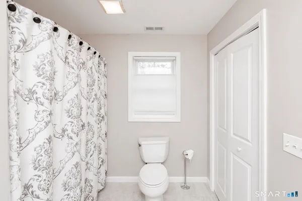 $584,900 | 50 Lexington Gardens, Unit 50, North Haven, CT 06473