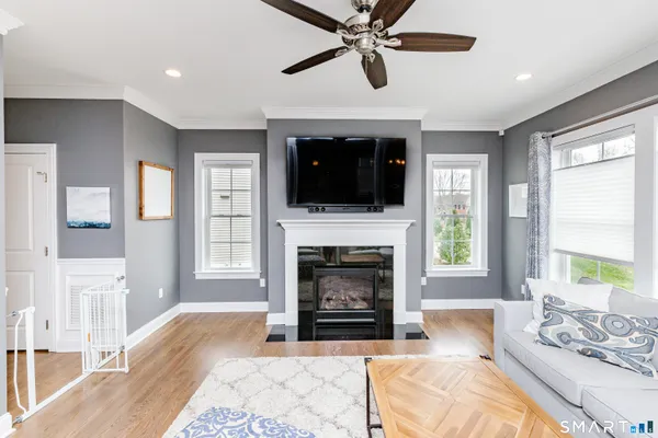 $584,900 | 50 Lexington Gardens, Unit 50, North Haven, CT 06473