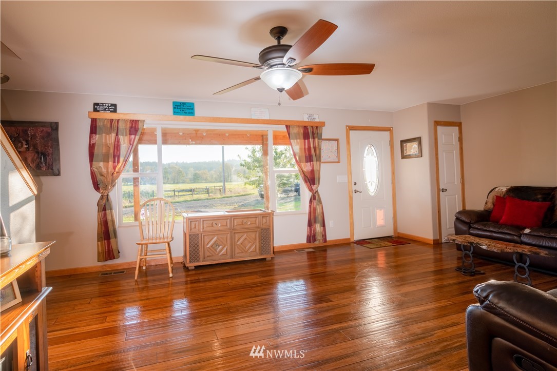 517 Newaukum Valley Road Chehalis, WA 98532 - Photo 11 of 40