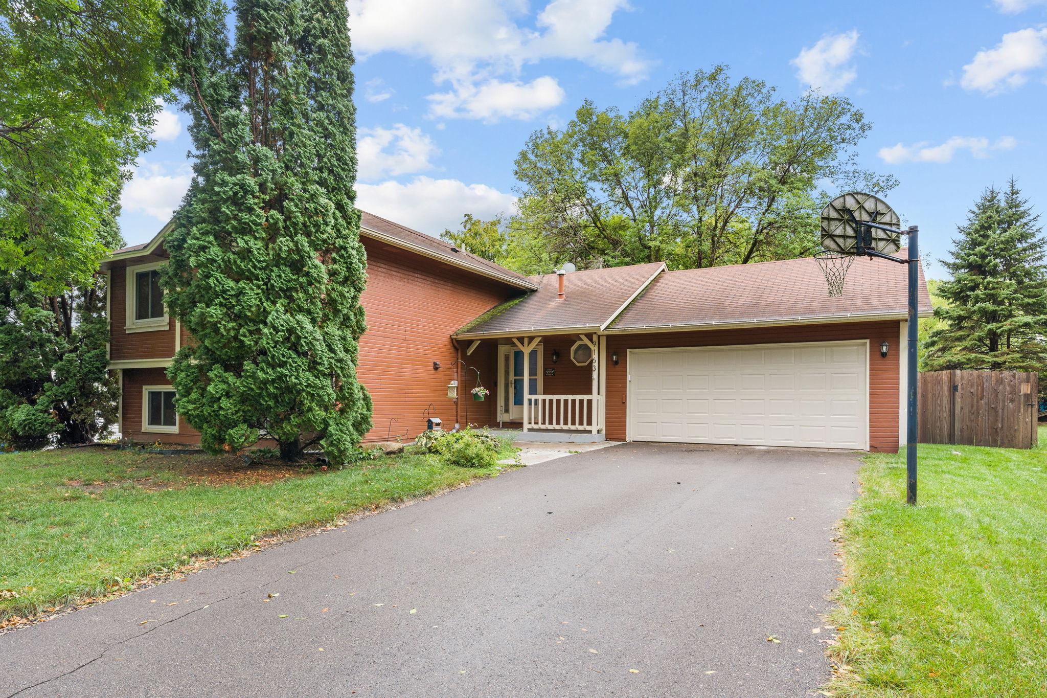 9163 Ranchview Lane North Maple Grove, MN 55369 - Photo 1 of 23 Gallery Image 1
