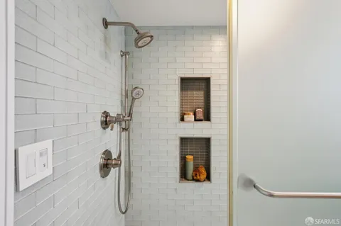 $2,895,000 | 311 Valley Street, San Francisco, CA 94131