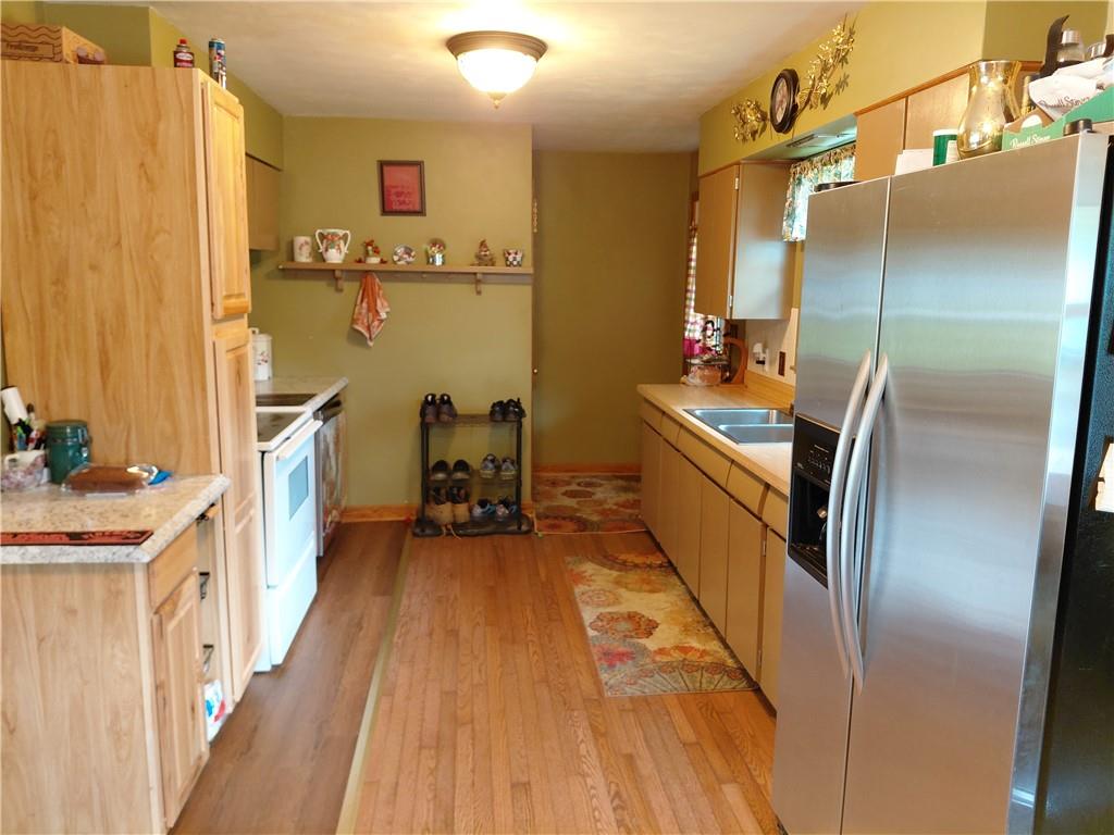 358 Hadley Road Greenville, PA 16125 - Photo 5 of 30