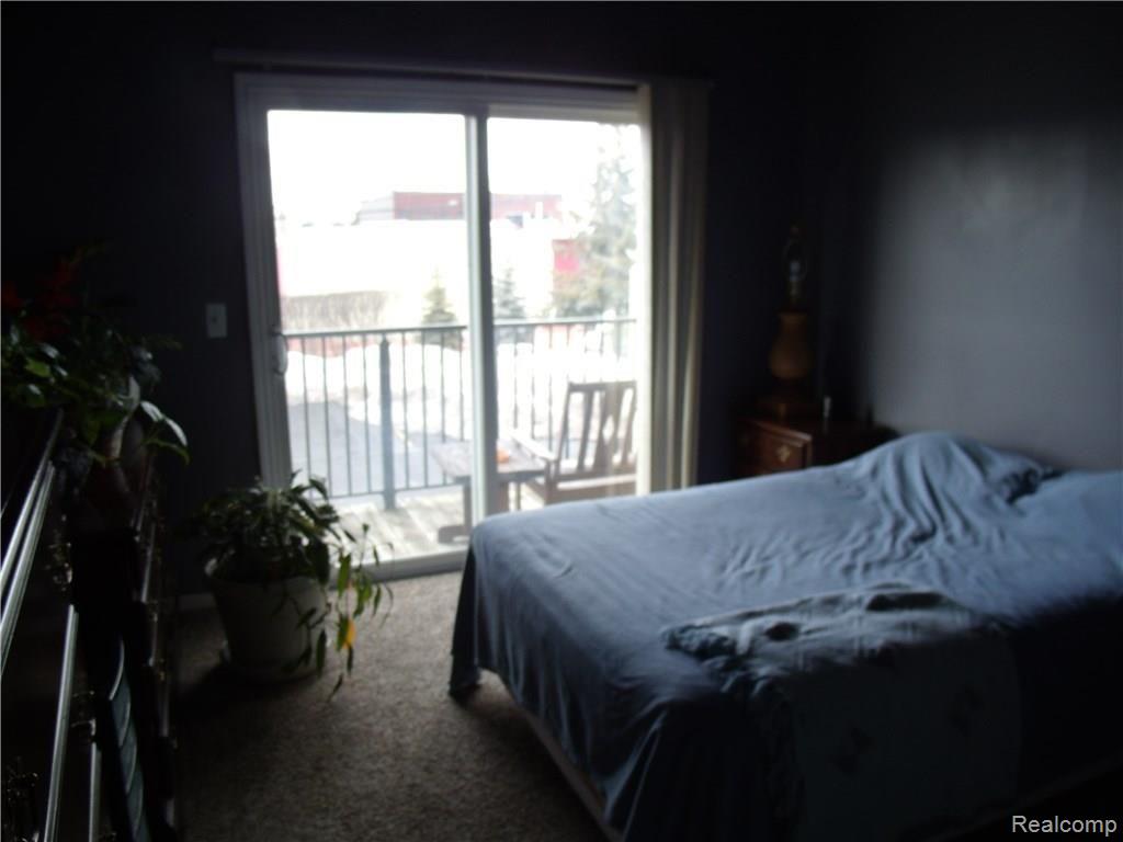 2736 Riverside Drive Trenton, MI 48183 - Photo 9 of 21 GEDC0716.JPG