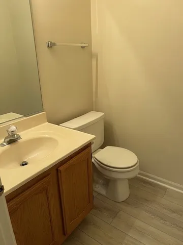 $2,475 | 2724 Odlum Drive, Schaumburg, IL 60107