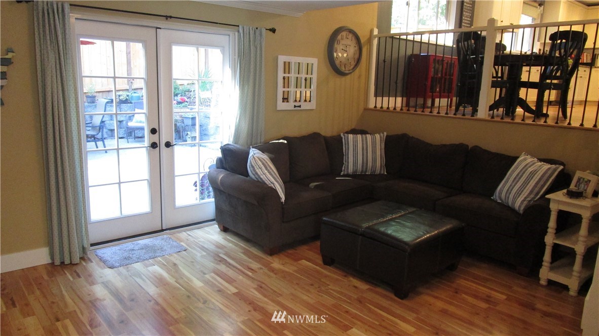 9057 Ridgeview Circle West University Place, WA 98466 - Photo 19 of 40 Gallery Image 19