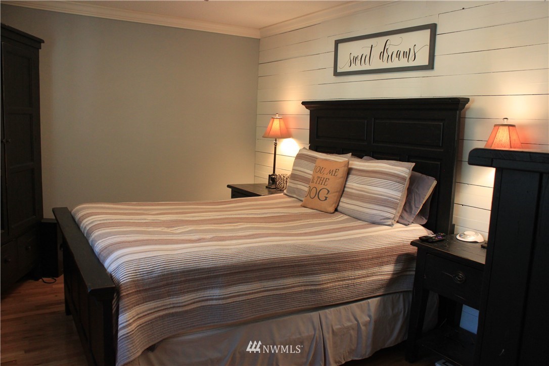 9057 Ridgeview Circle West University Place, WA 98466 - Photo 27 of 40 Gallery Image 27