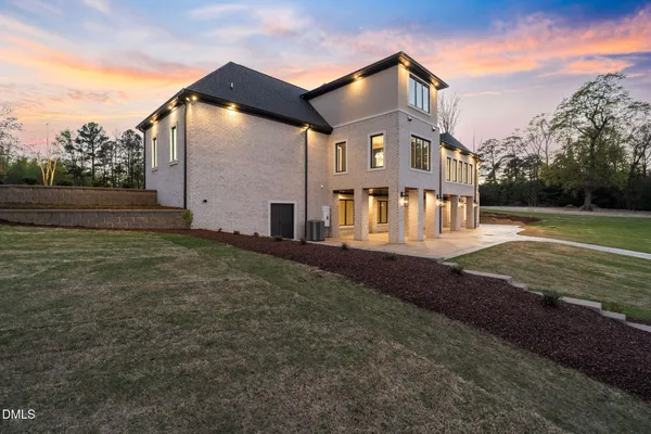 $2,700,000 | 515 Martin Livestock Road, Princeton, NC 27569