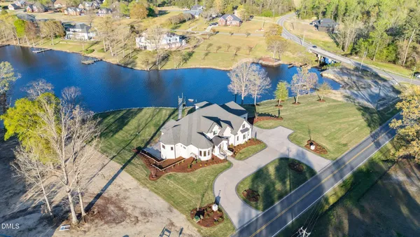 $2,700,000 | 515 Martin Livestock Road, Princeton, NC 27569