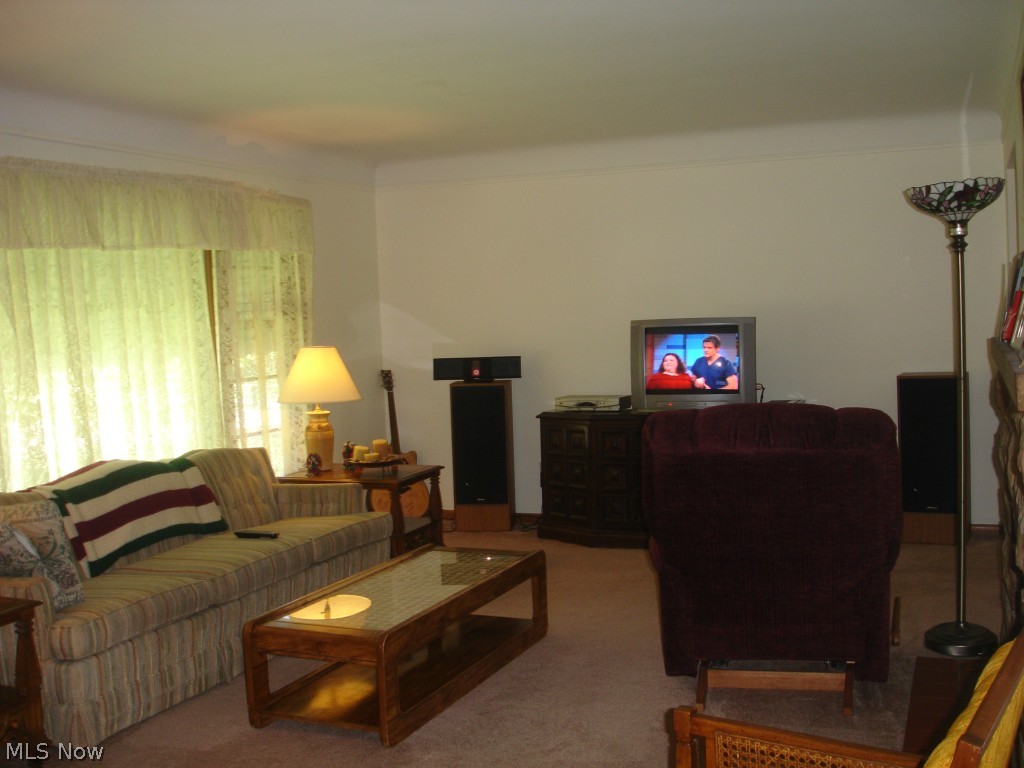 171 Brush Road Cleveland, OH 44143 - Photo 9 of 25 Gallery Image 9
