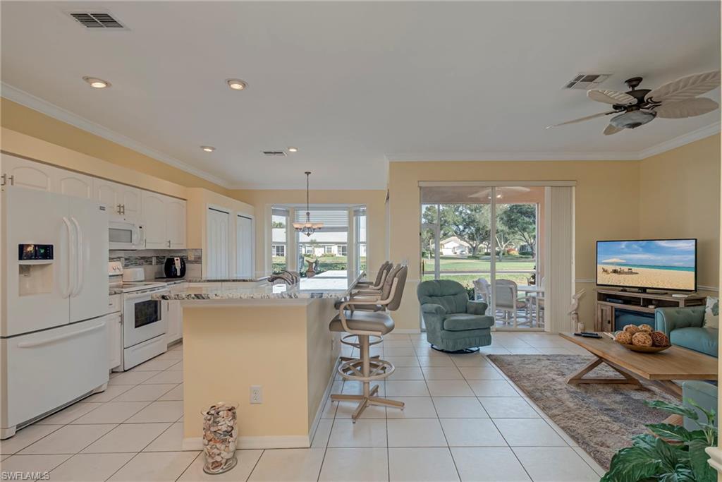 9747 Willow Way Estero, FL 33928 - Photo 4 of 22