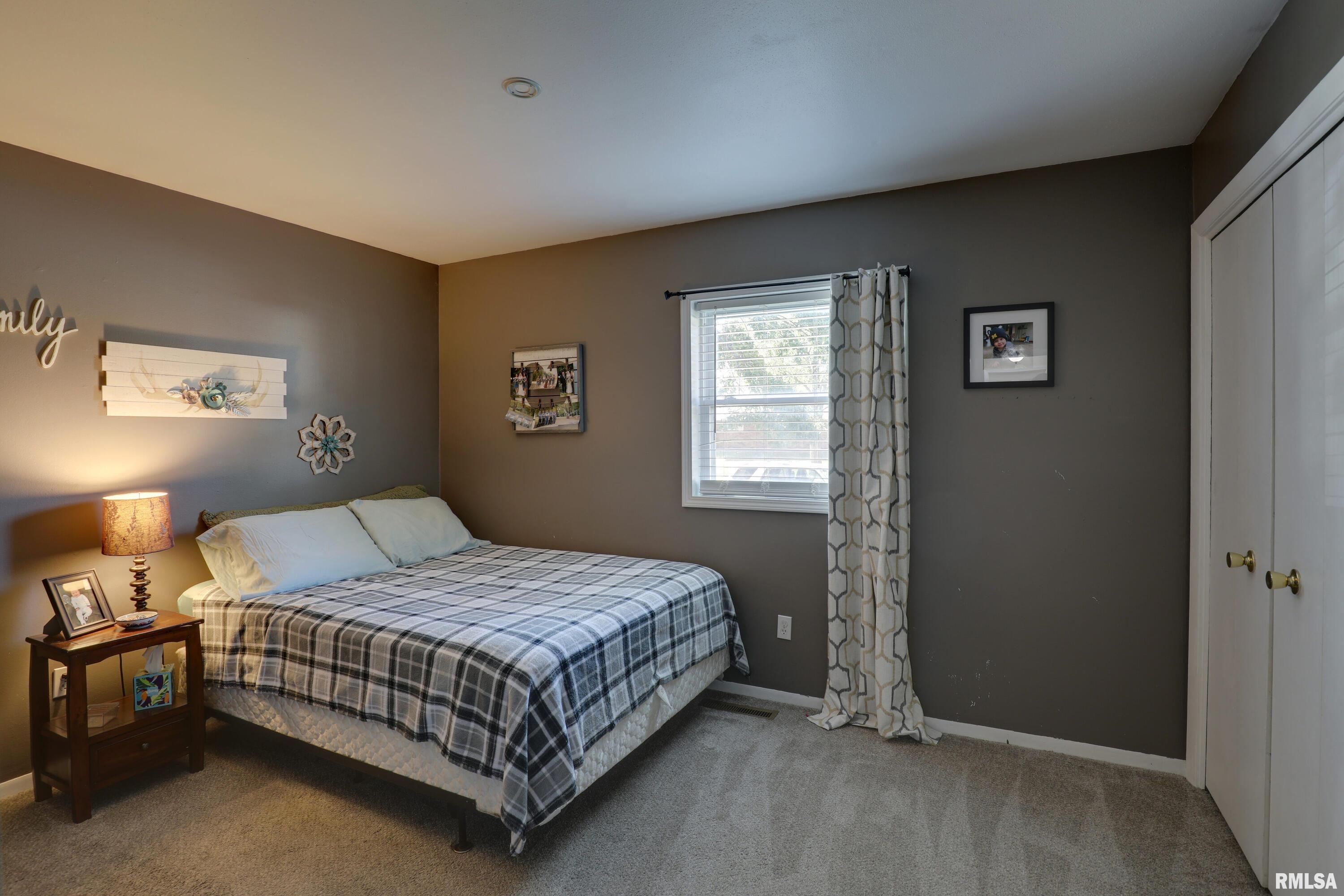 5111 Hanley Road Quincy, IL 62305 - Photo 10 of 21