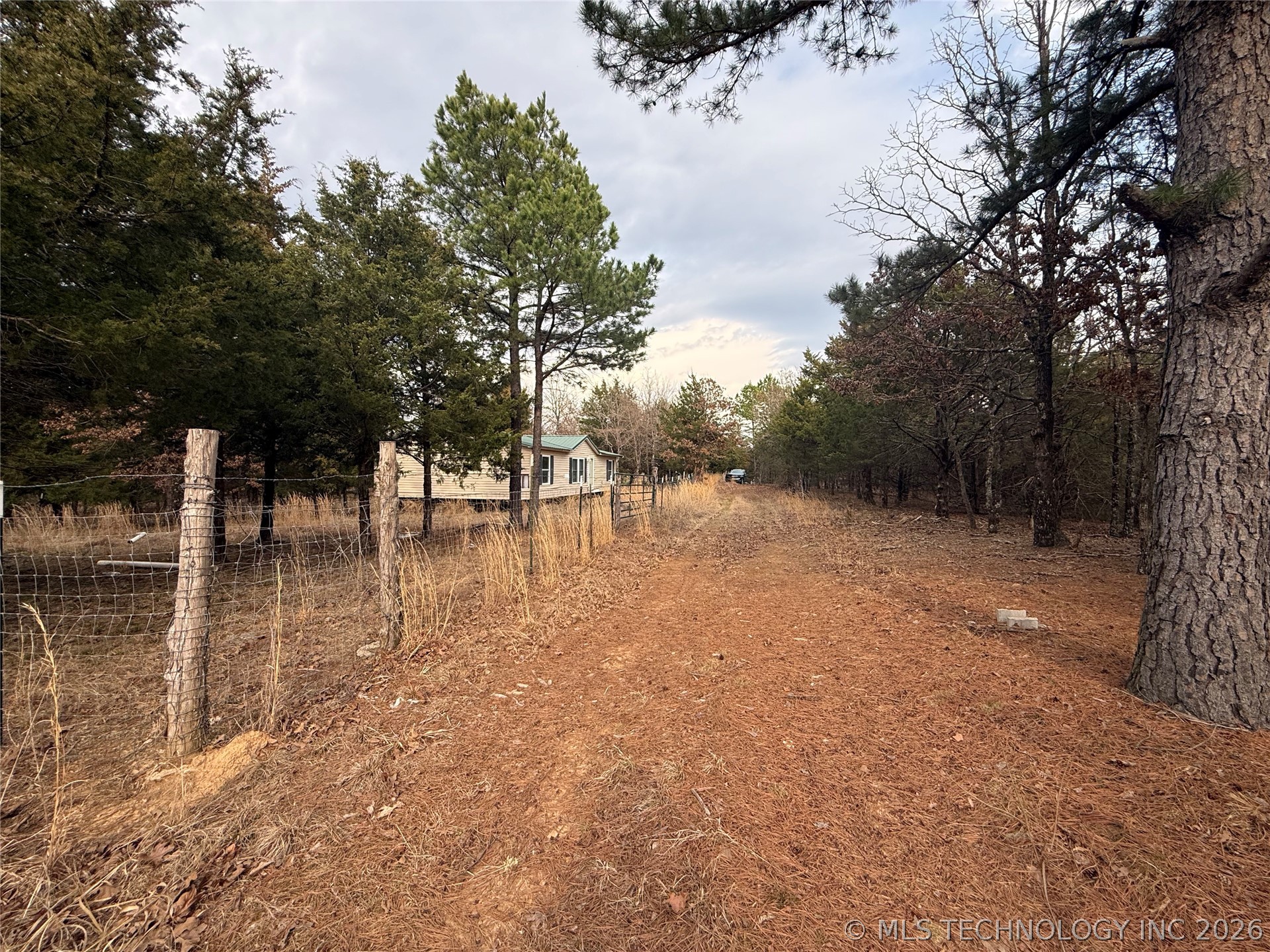Calhoun Road Shady Point, OK 74956 - Photo 2 of 19 Gallery Image 2