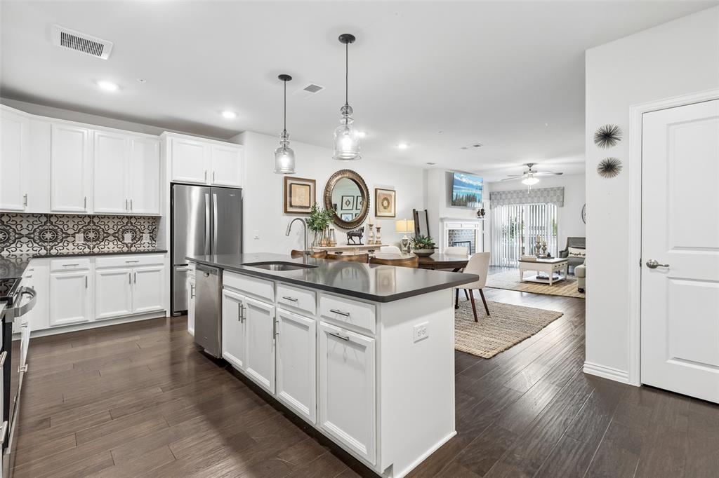 651 Watters Road, Unit 7204 Allen, TX 75013 - Photo 10 of 38 Gallery Image 10