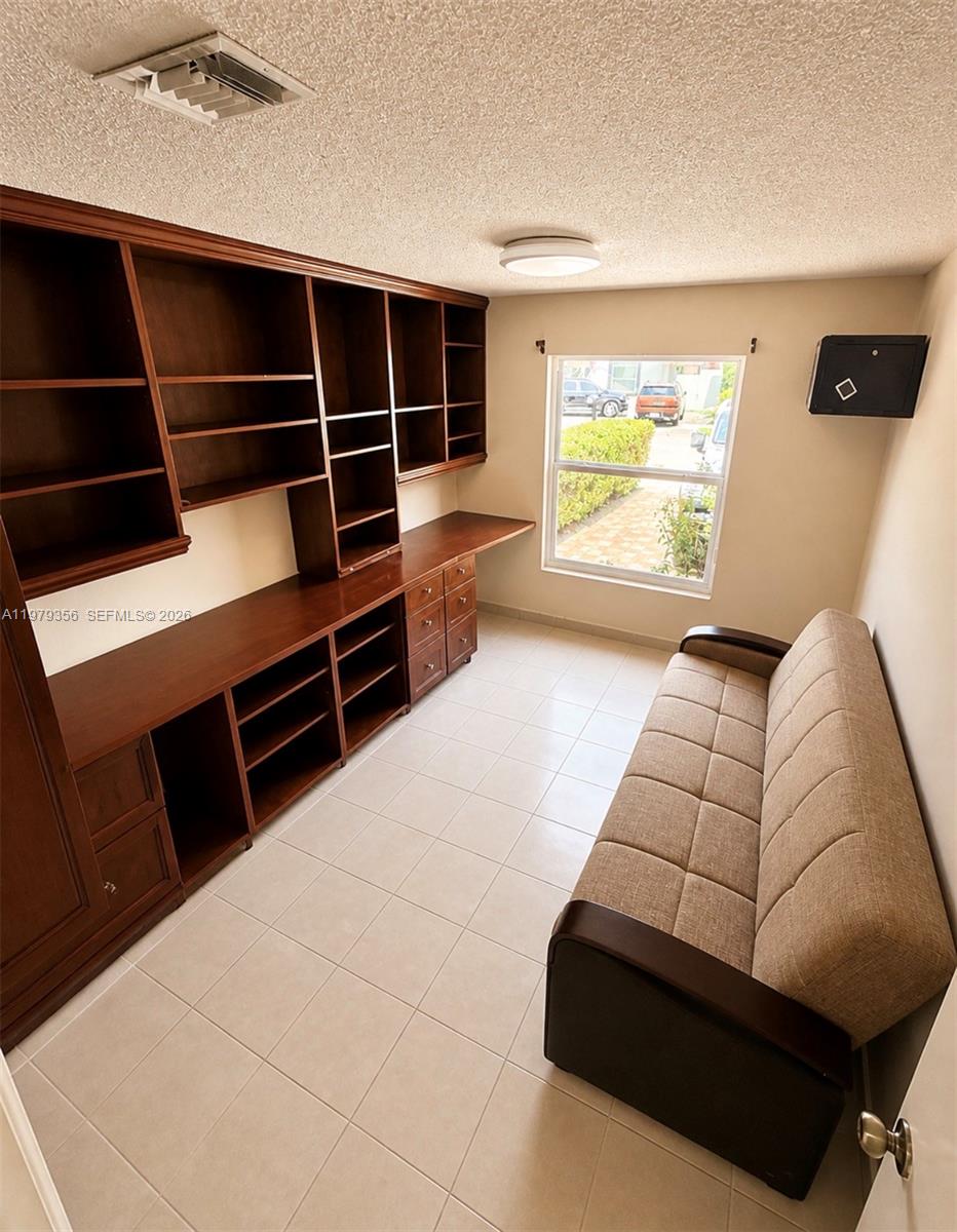 910 Southwest 140th Avenue Miami, FL 33184 - Photo 18 of 21