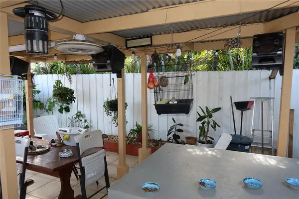 $730,000 | 910 Southwest 140th Avenue, Miami, FL 33184