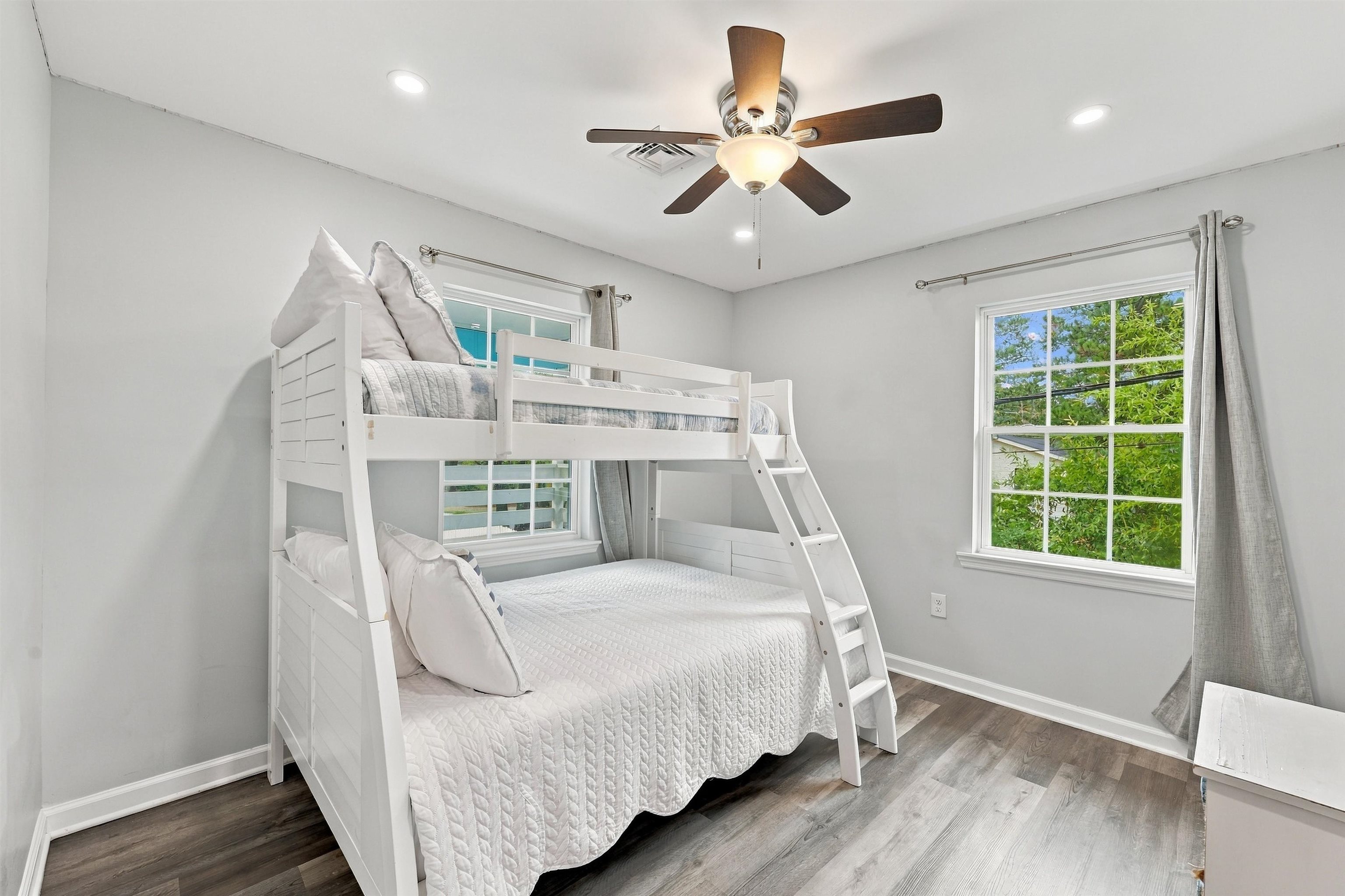 77 County Rd S-22-757 Pawleys Island, SC 29585 - Photo 15 of 28 Gallery Image 15