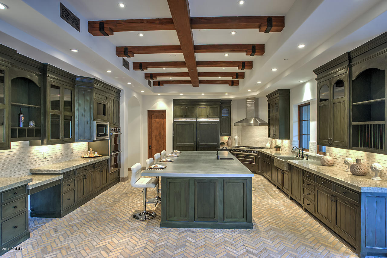 10284 East Mountain Spring Road Scottsdale, AZ 85255 - Photo 22 of 69 Kitchen