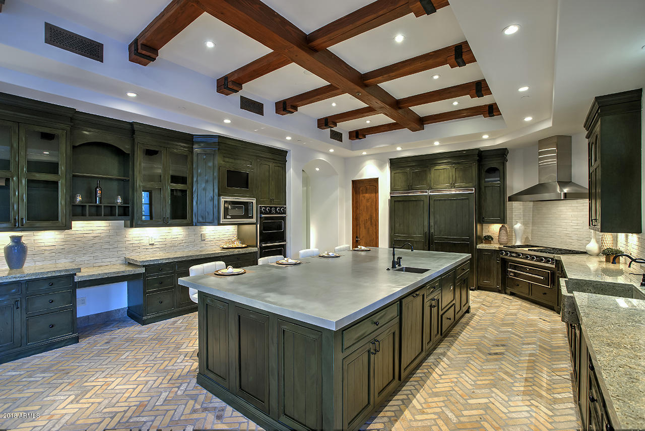 10284 East Mountain Spring Road Scottsdale, AZ 85255 - Photo 23 of 69 Kitchen
