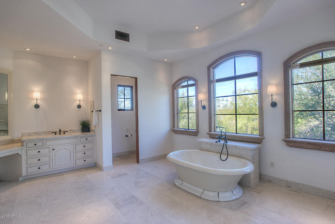 10284 East Mountain Spring Road Scottsdale, AZ 85255 - Photo 36 of 69 Master Bath