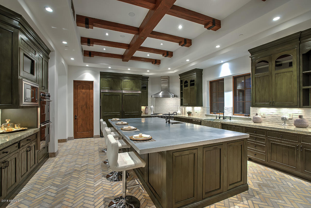 10284 East Mountain Spring Road Scottsdale, AZ 85255 - Photo 8 of 69 Kitchen