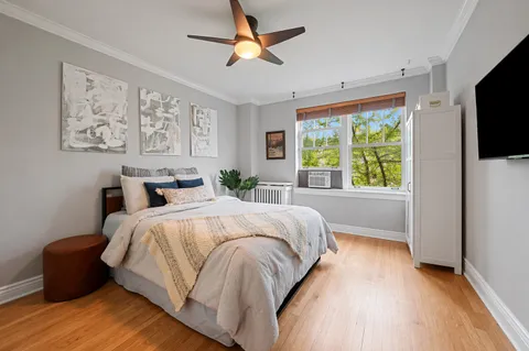 $619,000 | 609 West Stratford Place, Unit 3B, Chicago, IL 60657